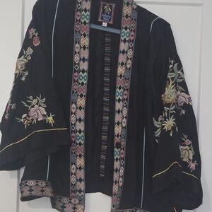 Johnny Was Black Floral Embroidered Kimono